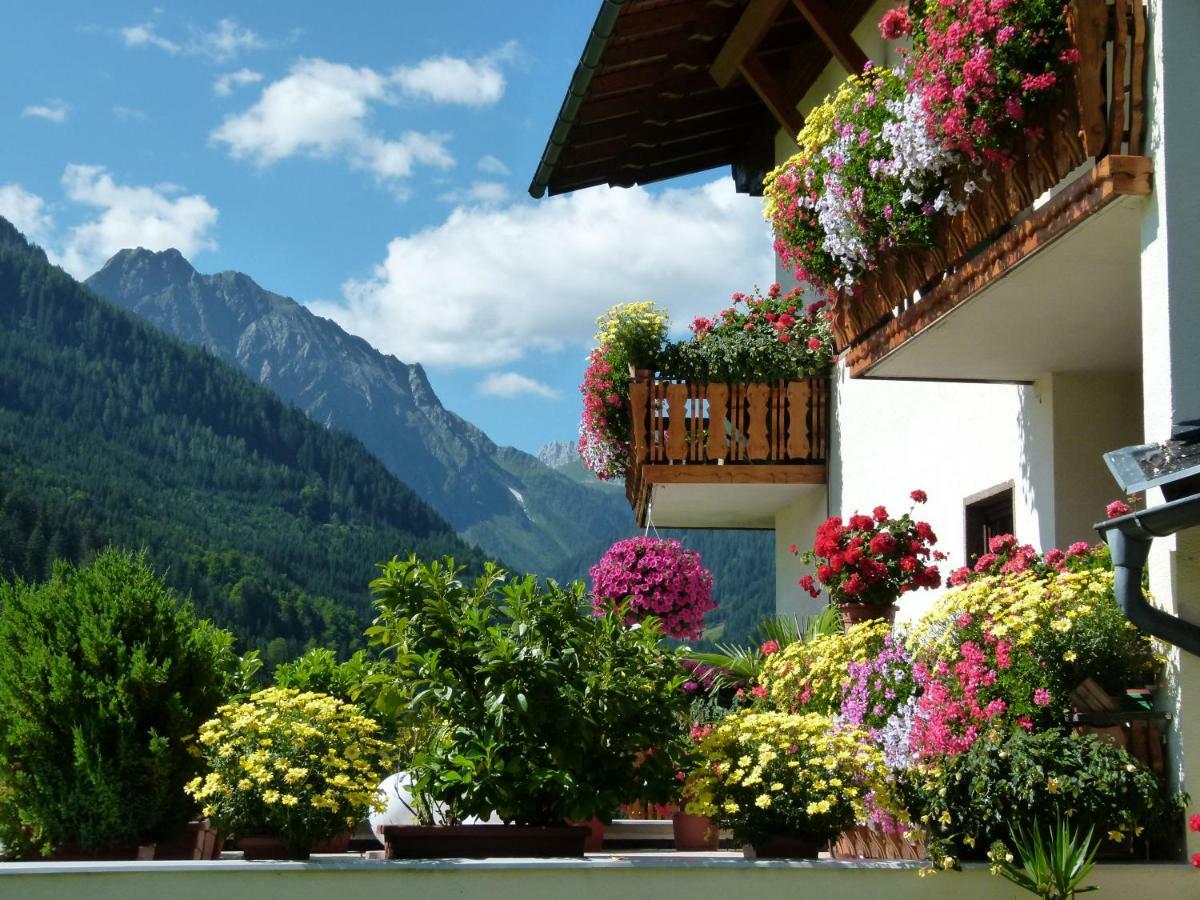 Pension Wilhelmer Sankt Lorenzen im Lesachtal Екстериор снимка