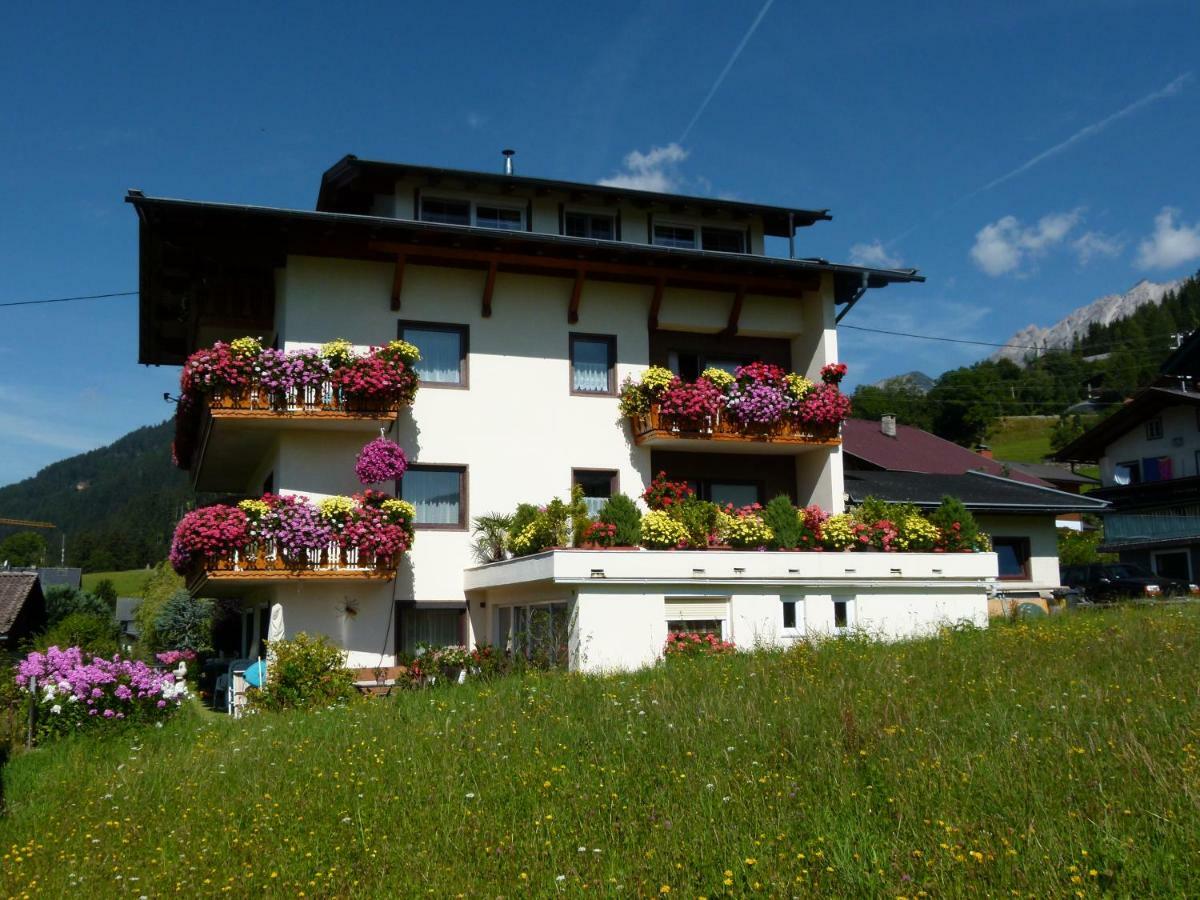 Pension Wilhelmer Sankt Lorenzen im Lesachtal Екстериор снимка
